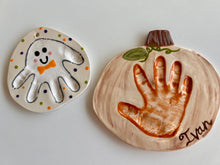 Load image into Gallery viewer, Fall Clay Impression Plaques